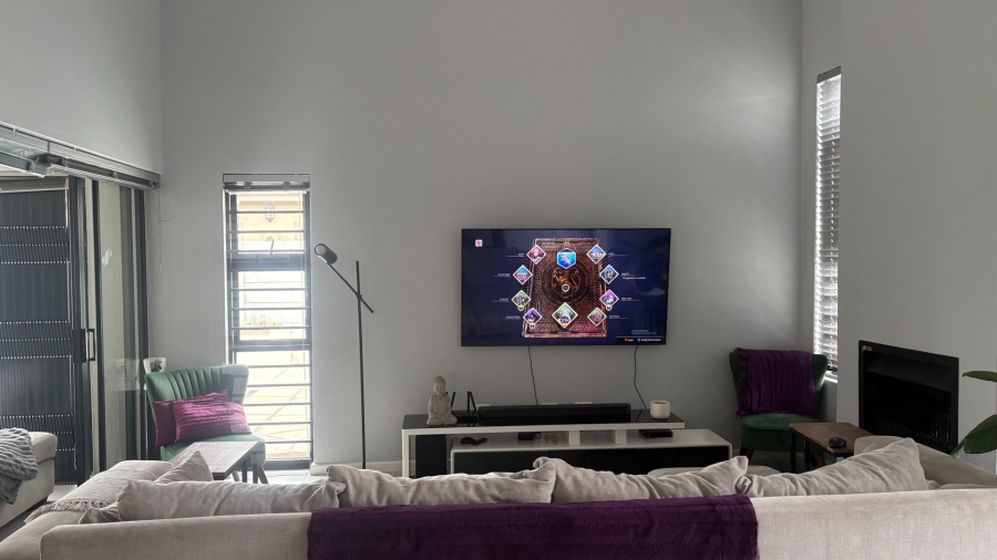 To Let 3 Bedroom Property for Rent in Parklands North Western Cape